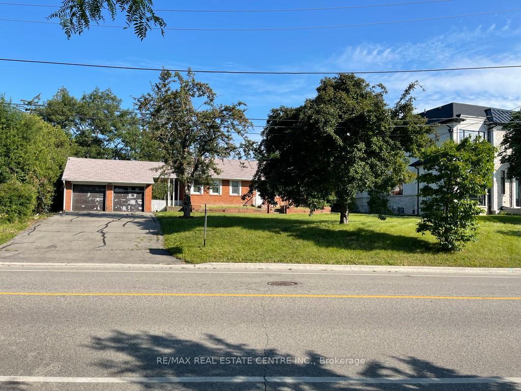 2431-thorn-lodge-drive-mississauga-ontario-w13021574