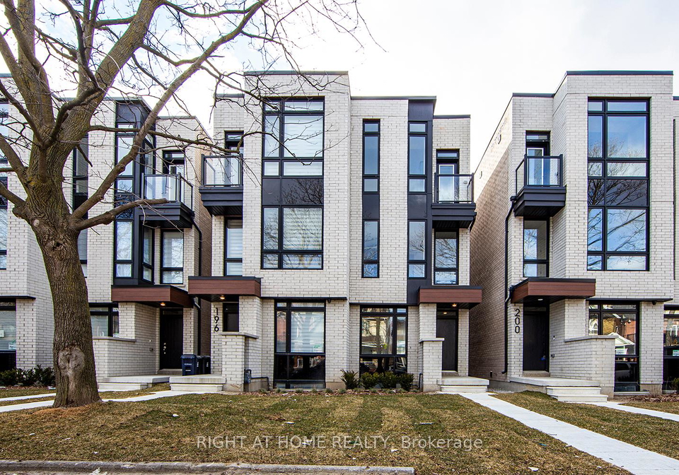 198-mcroberts-avenue-toronto-ontario-w13021746