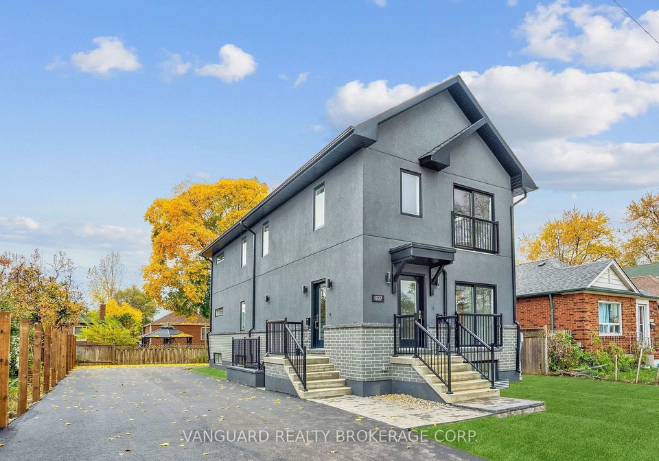 1937-lawrence-avenue-w-north-york-ontario-w13021948