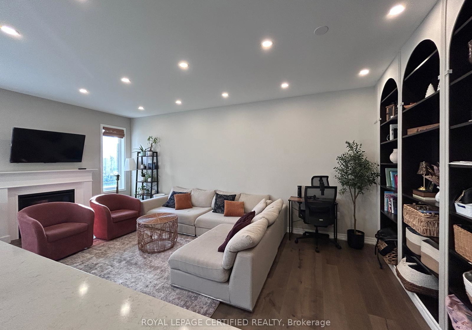 3492-vernon-powell-drive-oakville-ontario-w13022050
