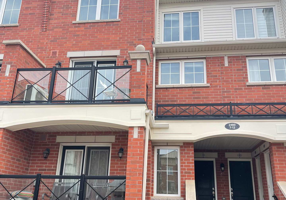 2480-post-road-oakville-ontario-w13022100