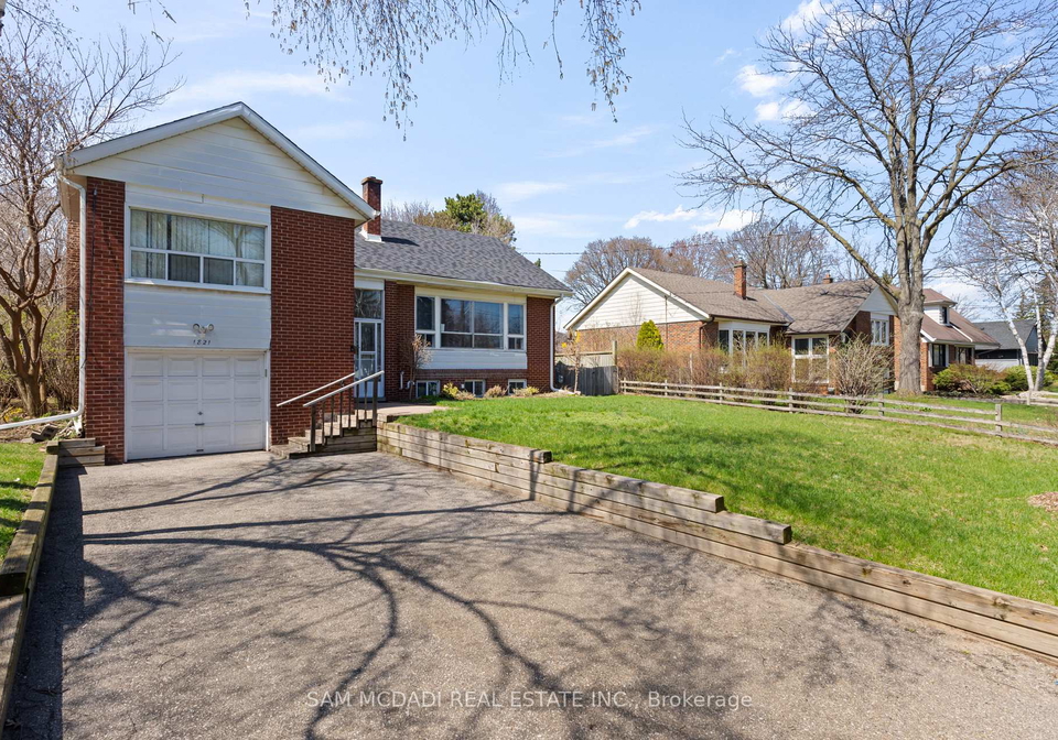 1821-christopher-road-mississauga-ontario-w13022162