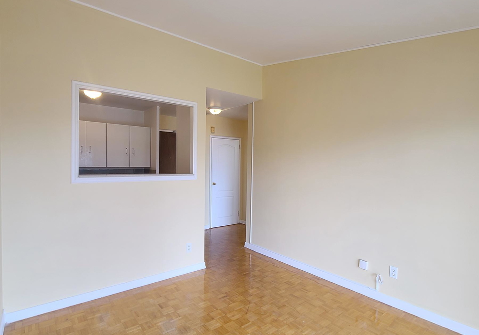 80-blackfriar-avenue-etobicoke-ontario-w13022258