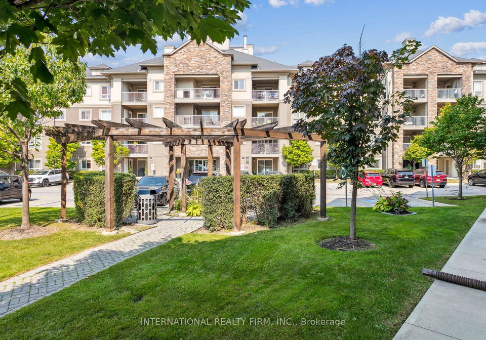 6-dayspring-circle-brampton-ontario-w13022268