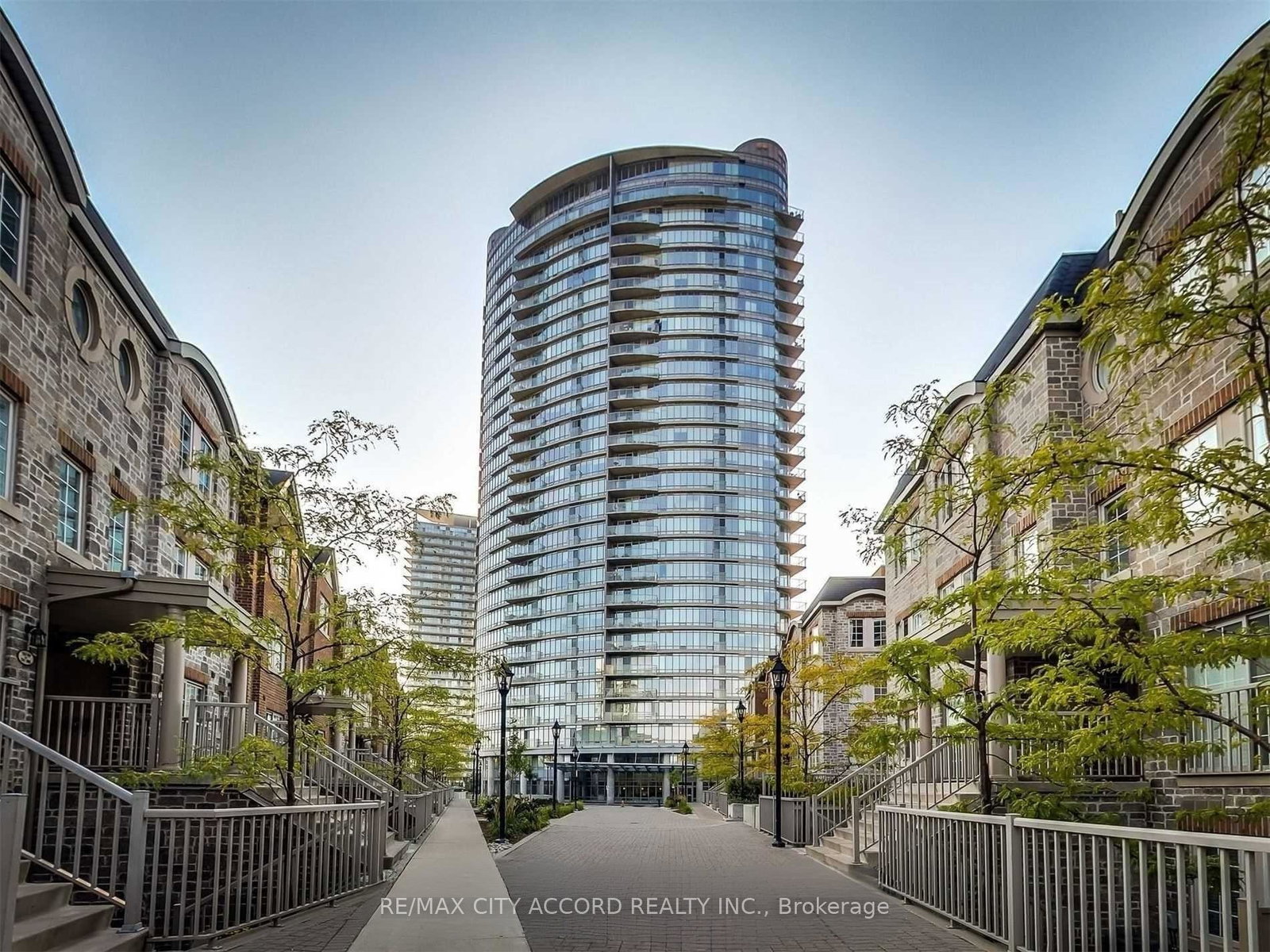 15-windermere-avenue-toronto-ontario-w13022396
