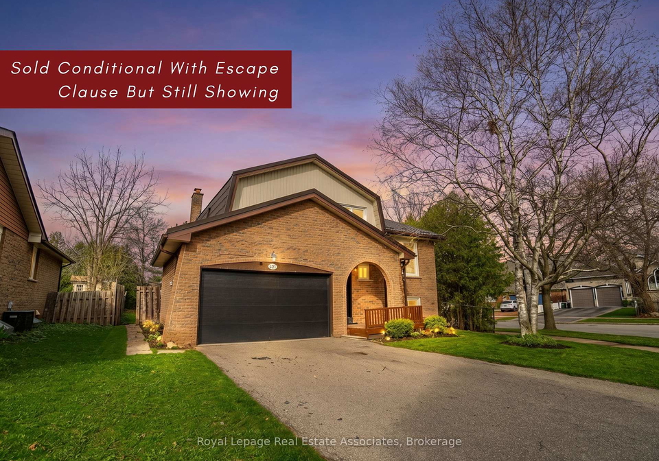 471-valhalla-court-oakville-ontario-w13022450