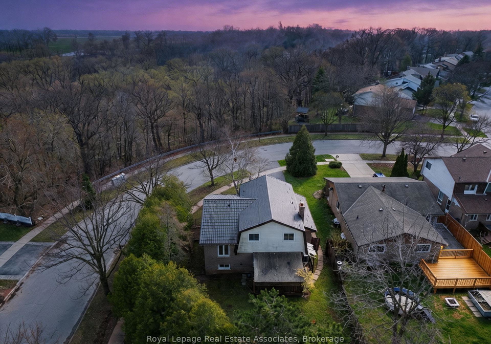 471-valhalla-court-oakville-ontario-w13022450