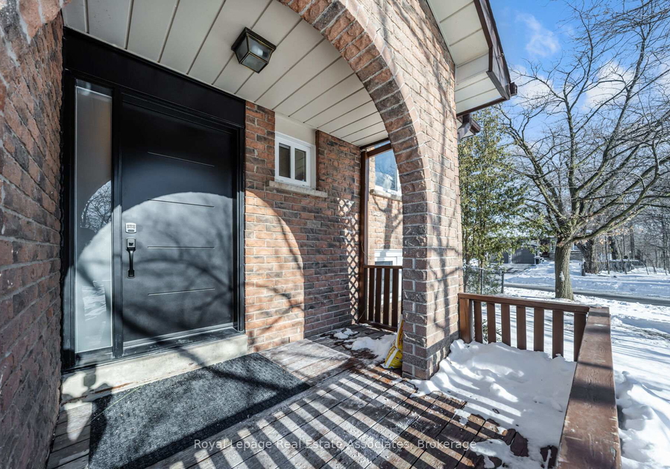 471-valhalla-court-oakville-ontario-w13022450