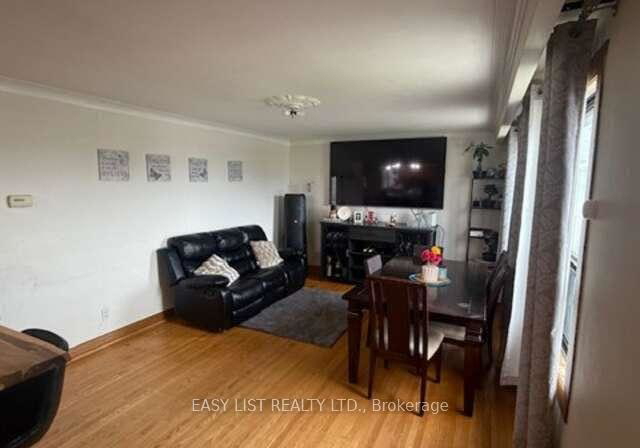 49-blaydon-avenue-york-ontario-w13022556