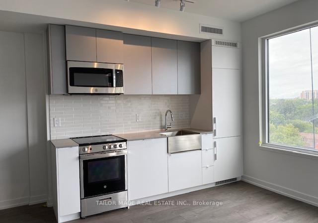 270-dufferin-street-toronto-ontario-w13022726
