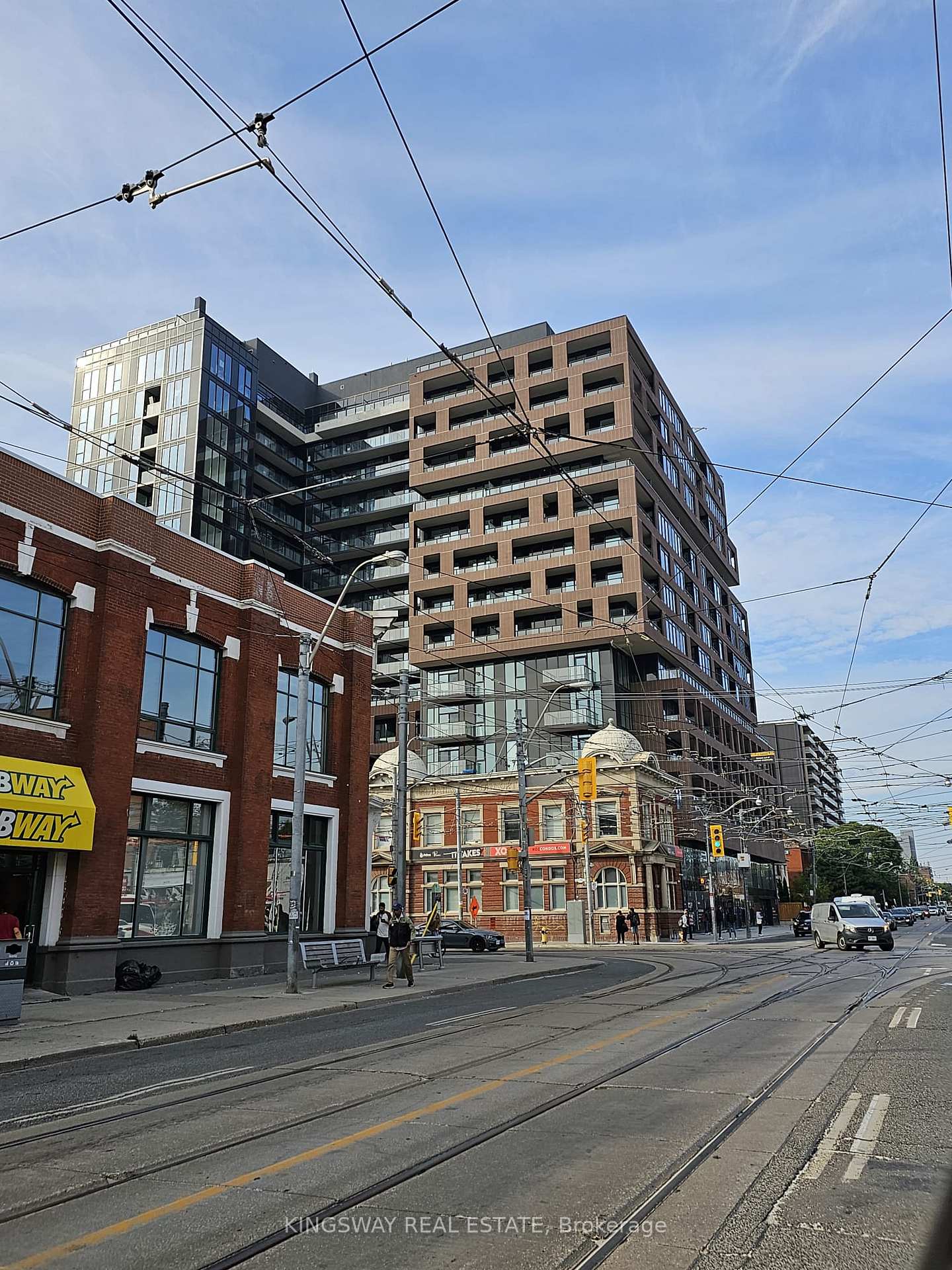 270-dufferin-street-toronto-ontario-w13022874