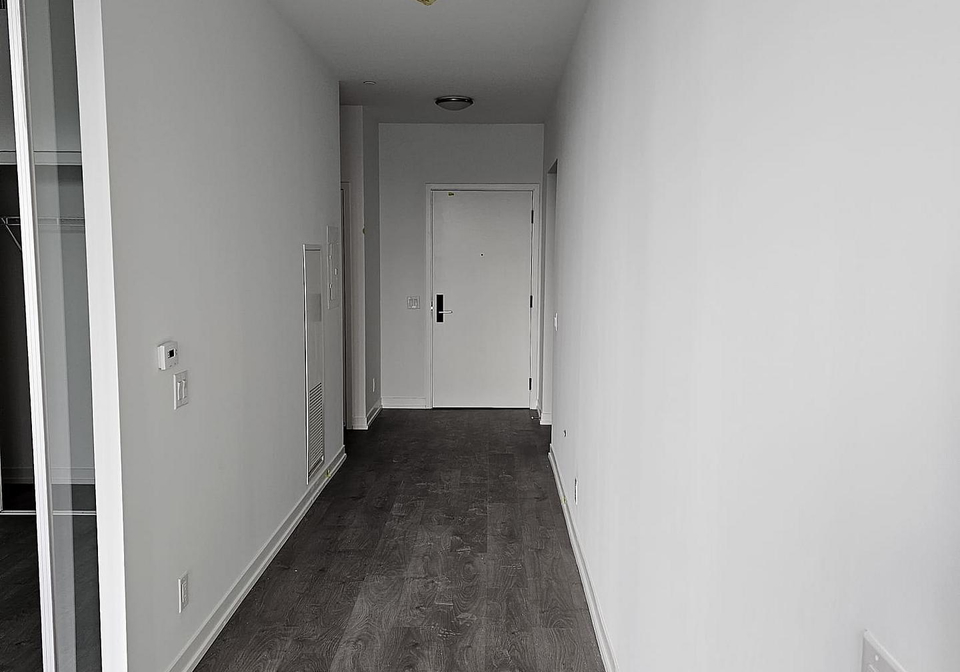 270-dufferin-street-toronto-ontario-w13022874