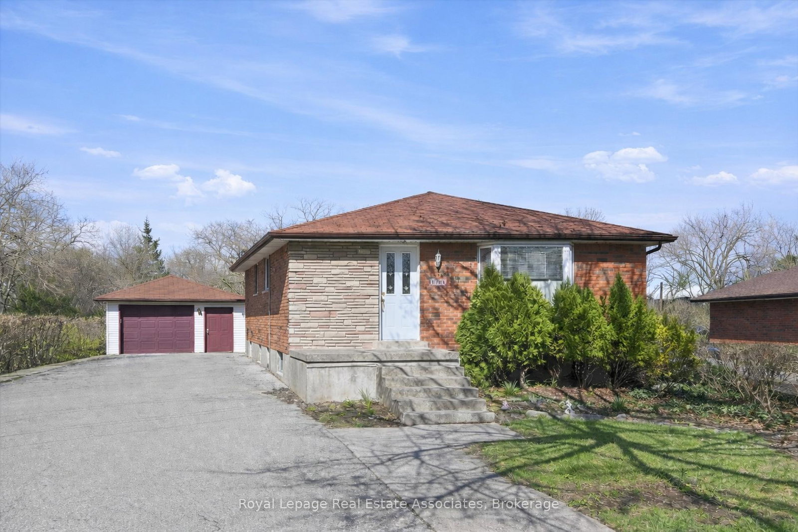 1131-stanley-drive-burlington-ontario-w13023248