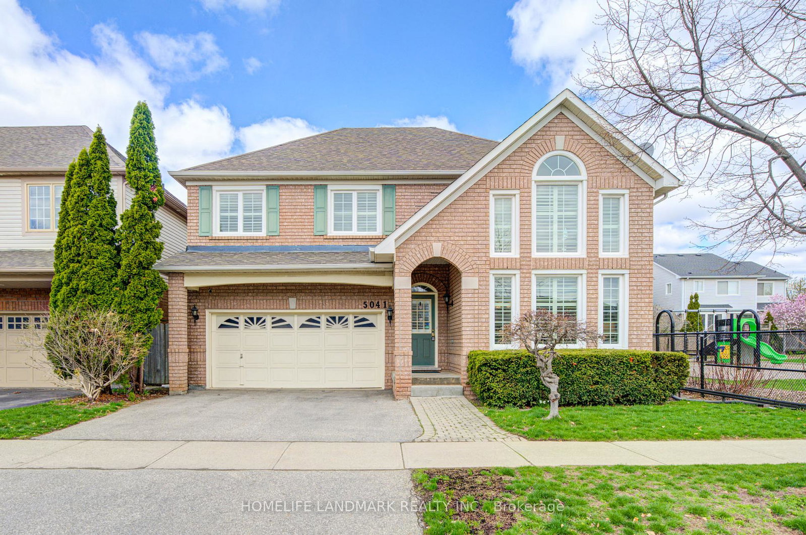 5041-dryden-avenue-burlington-ontario-w13023450