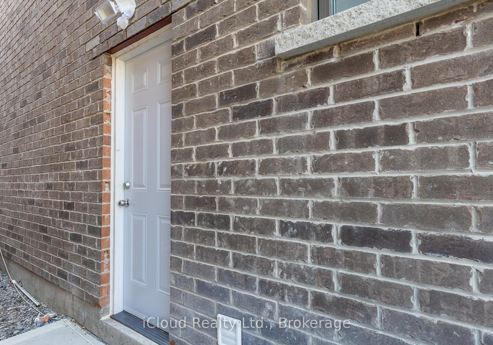 468-boyd-lane-milton-ontario-w13024078