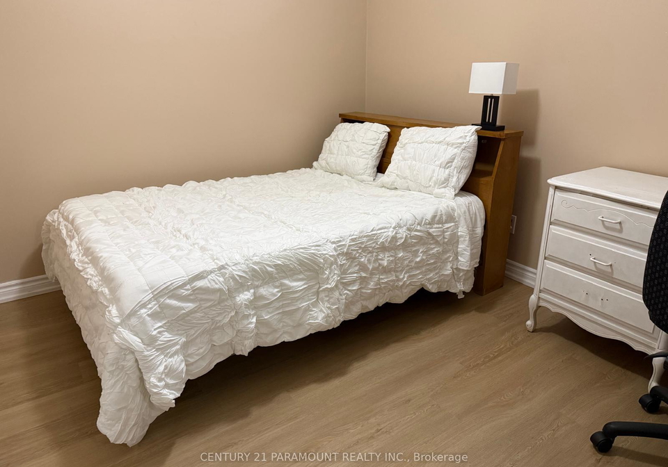 7275-village-walk-mississauga-ontario-w13024126
