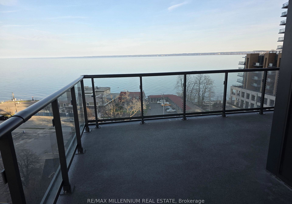 2075-lakeshore-road-burlington-ontario-w13024242
