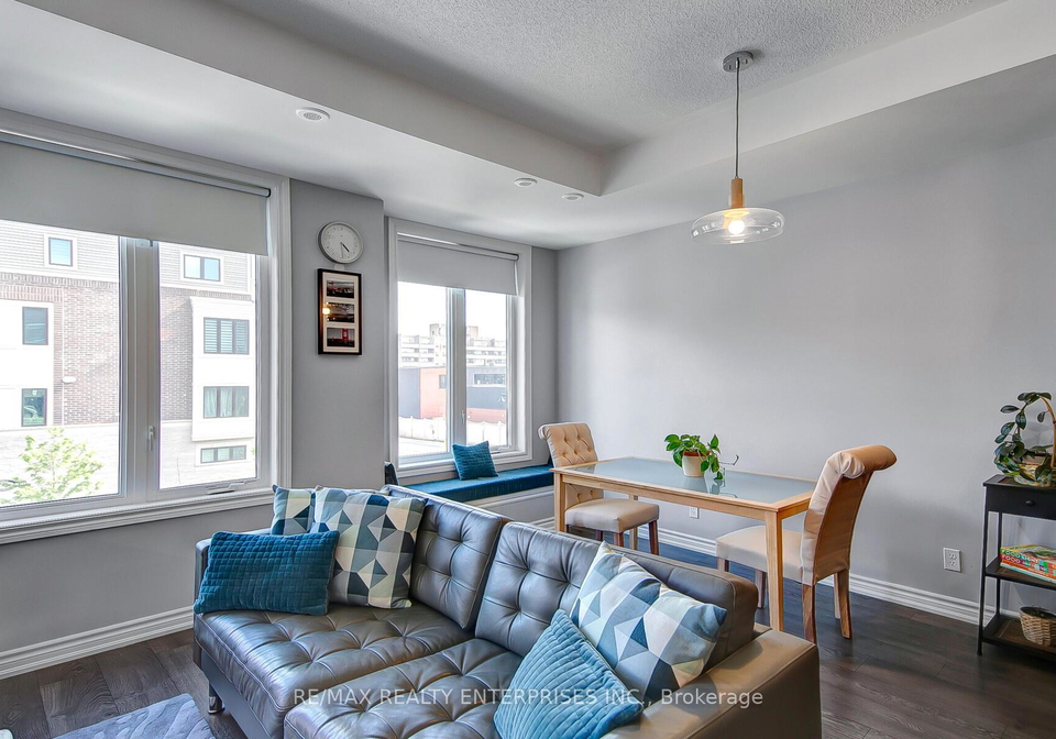 20-eastwood-park-gardens-etobicoke-ontario-w13024530