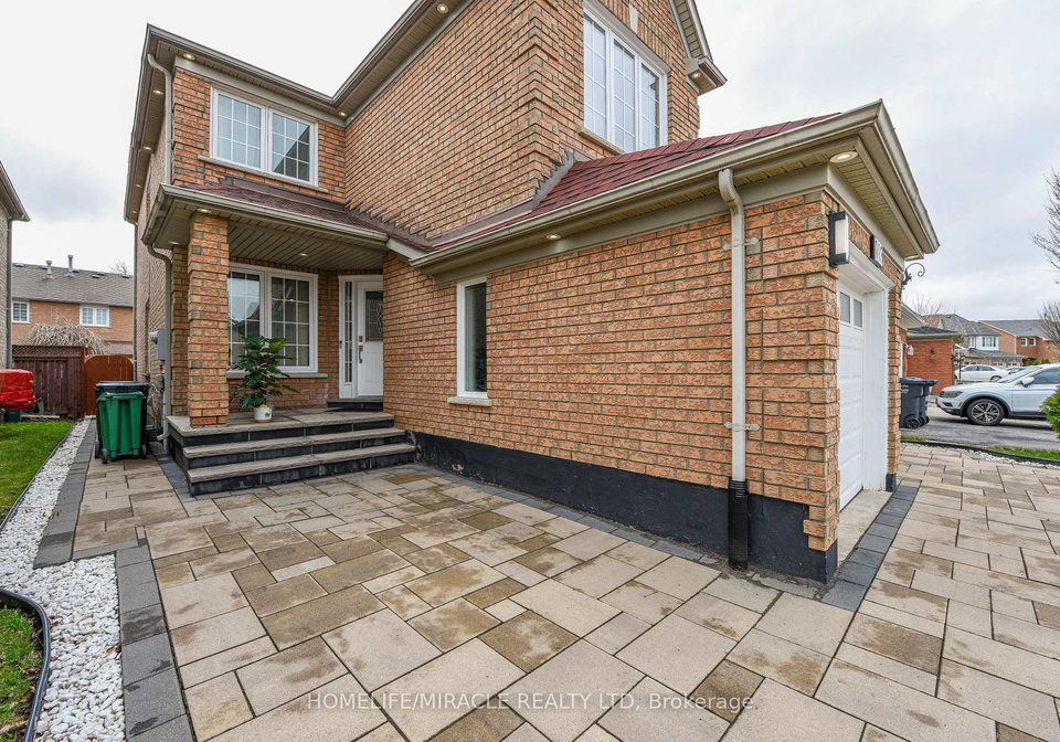113-seclusion-crescent-brampton-ontario-w13024556