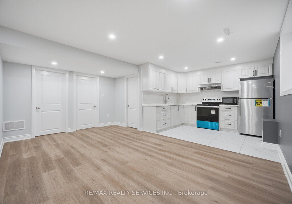 26-gatherwood-terrace-caledon-ontario-w13024638