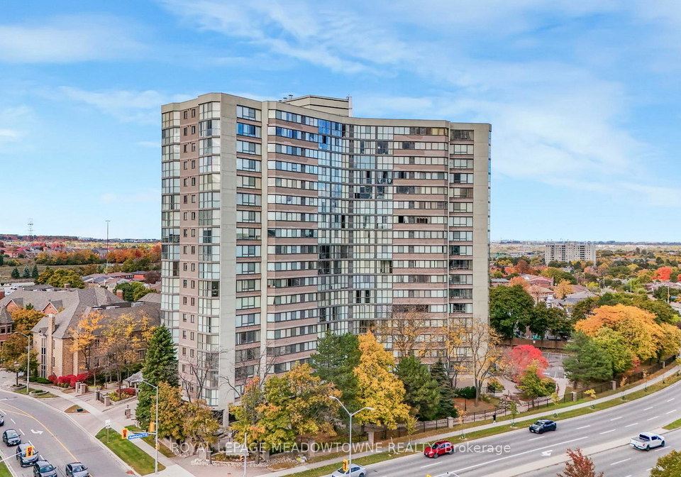 4235-e-sherwoodtowne-boulevard-e-mississauga-ontario-w13024688