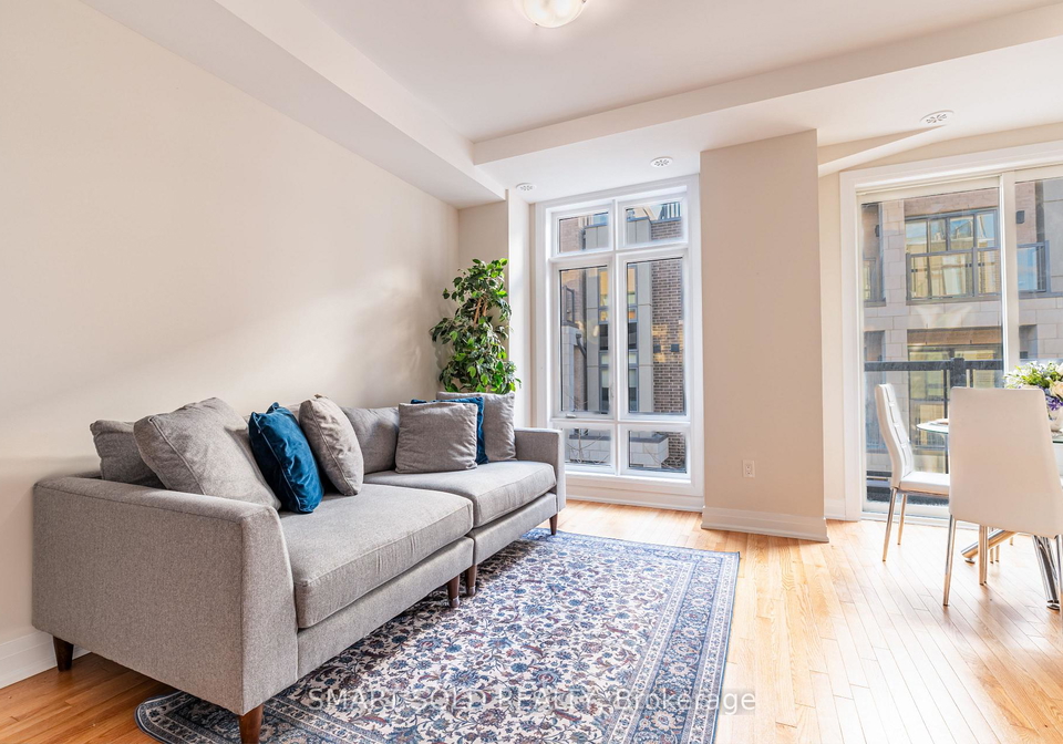 713-lawrence-avenue-w-north-york-ontario-w13024890