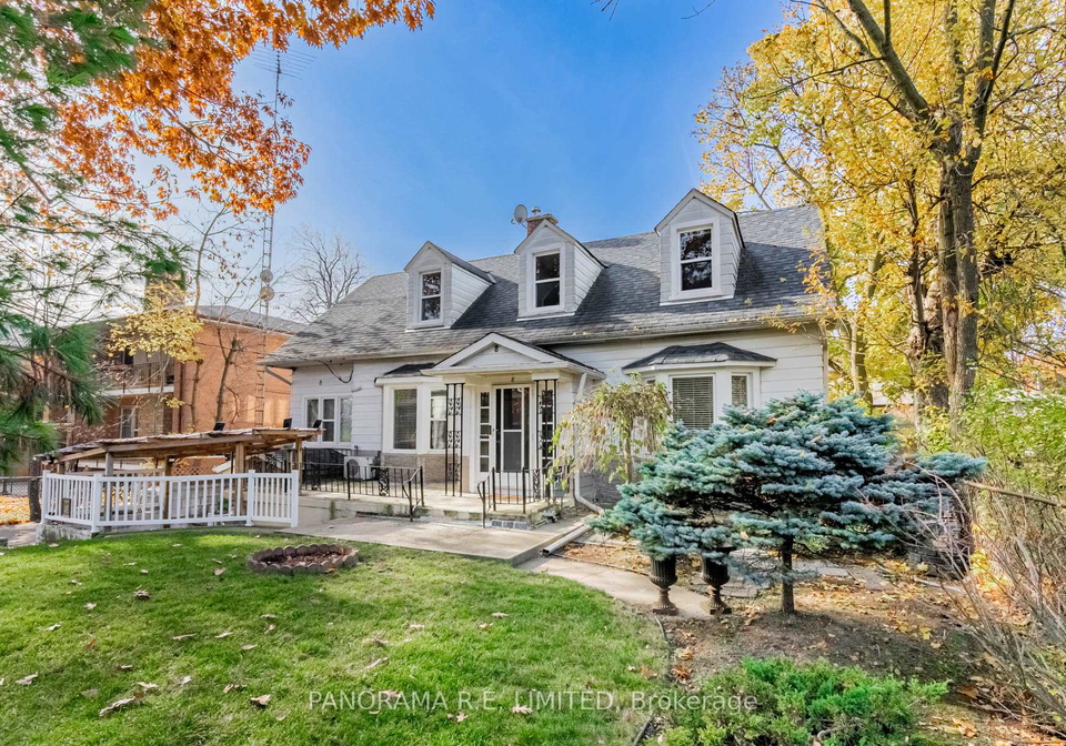 8-thirty-third-street-etobicoke-ontario-w13025198