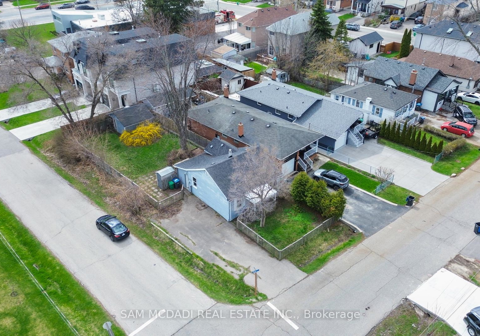 1062-west-avenue-mississauga-ontario-w13025302