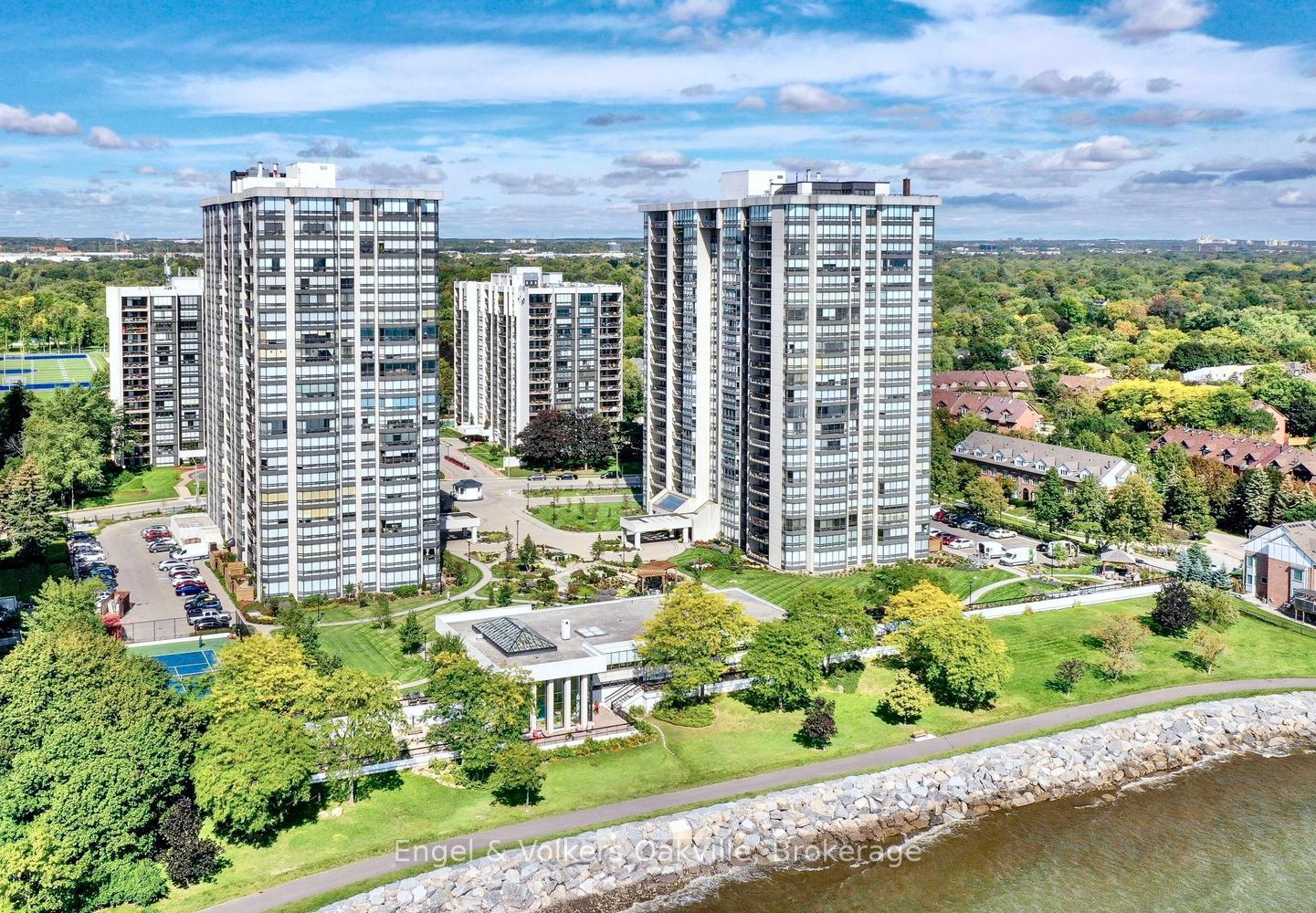 2180-marine-drive-oakville-ontario-w13025356