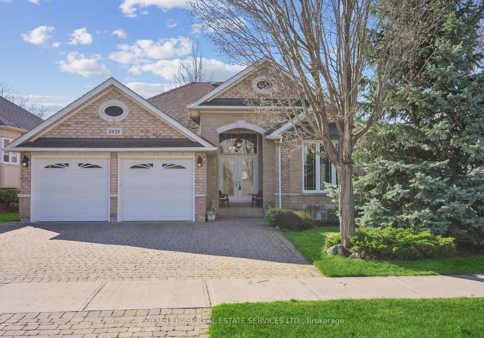 2428-salcome-drive-oakville-ontario-w13025384