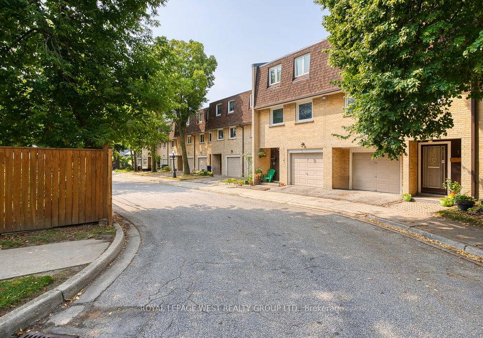 92-twenty-ninth-street-etobicoke-ontario-w13025386