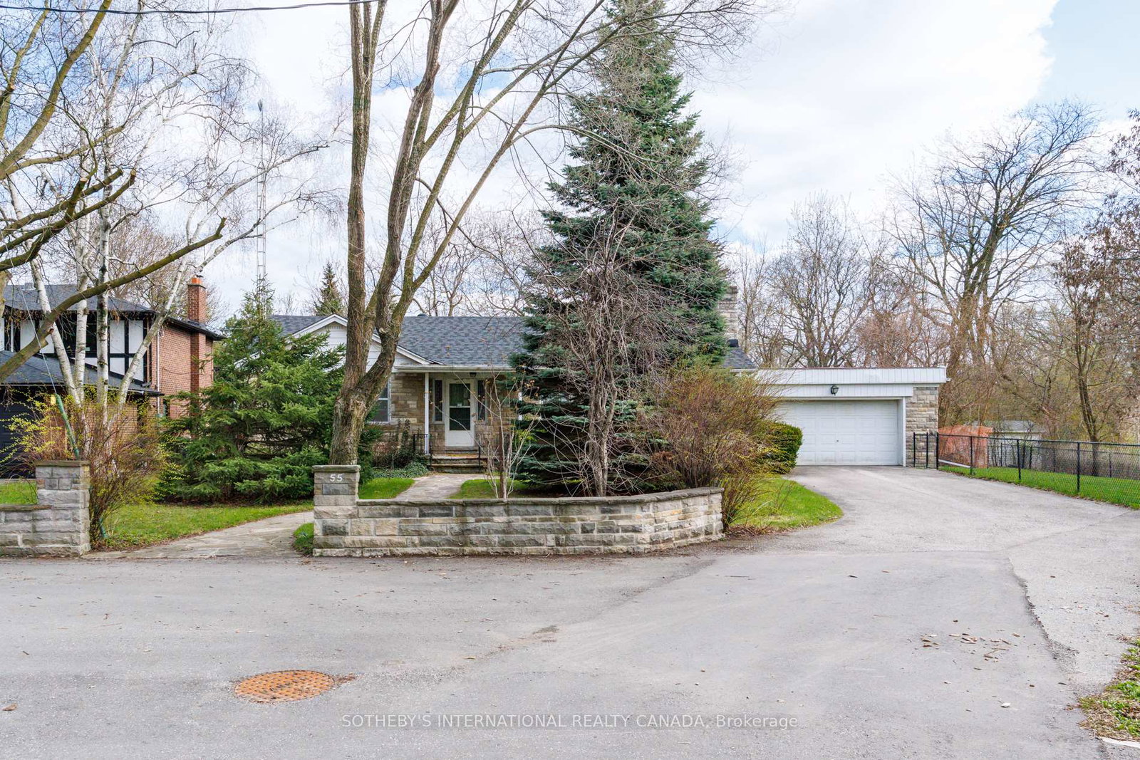 55-van-dusen-boulevard-etobicoke-ontario-w13025522