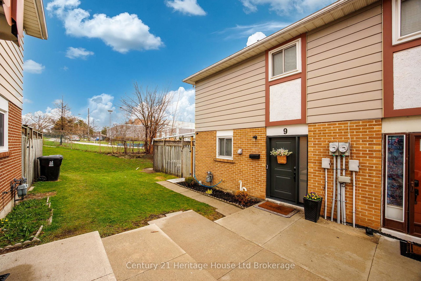 9-san-vito-way-york-ontario-w13025582