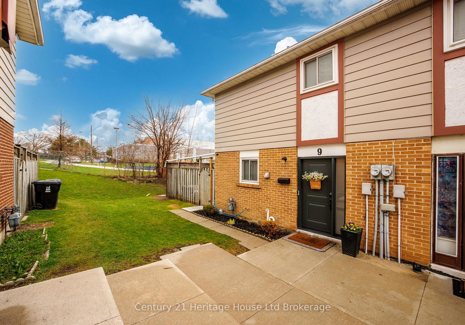 9-san-vito-way-york-ontario-w13025582