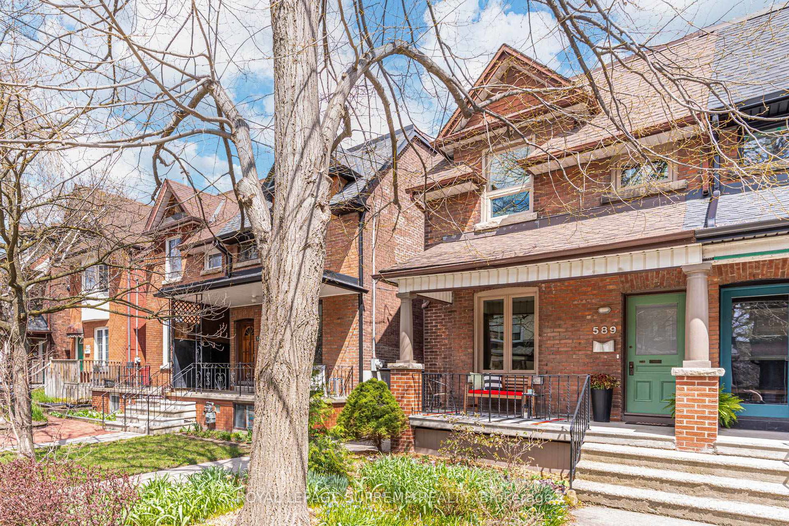 589-gladstone-avenue-toronto-ontario-w13025638