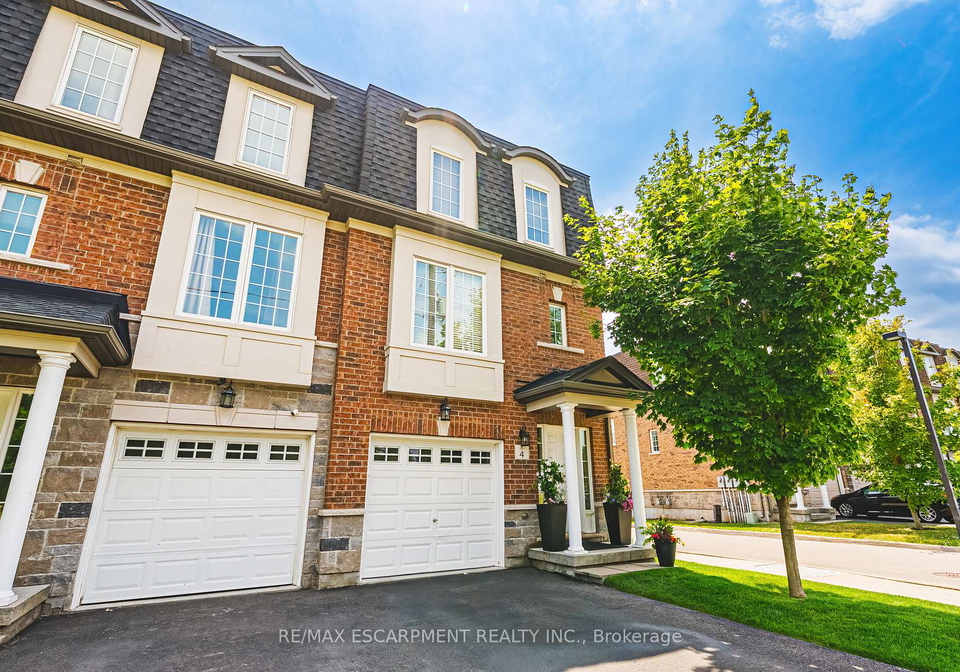 2220-queensway-drive-burlington-ontario-w13025784