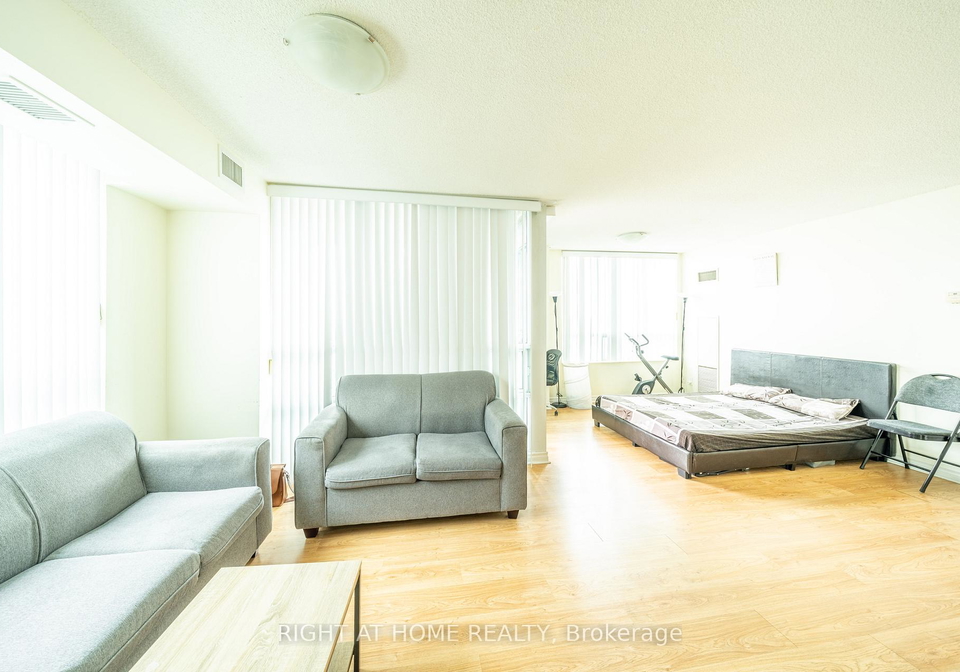 335-rathburn-road-w-mississauga-ontario-w13025906
