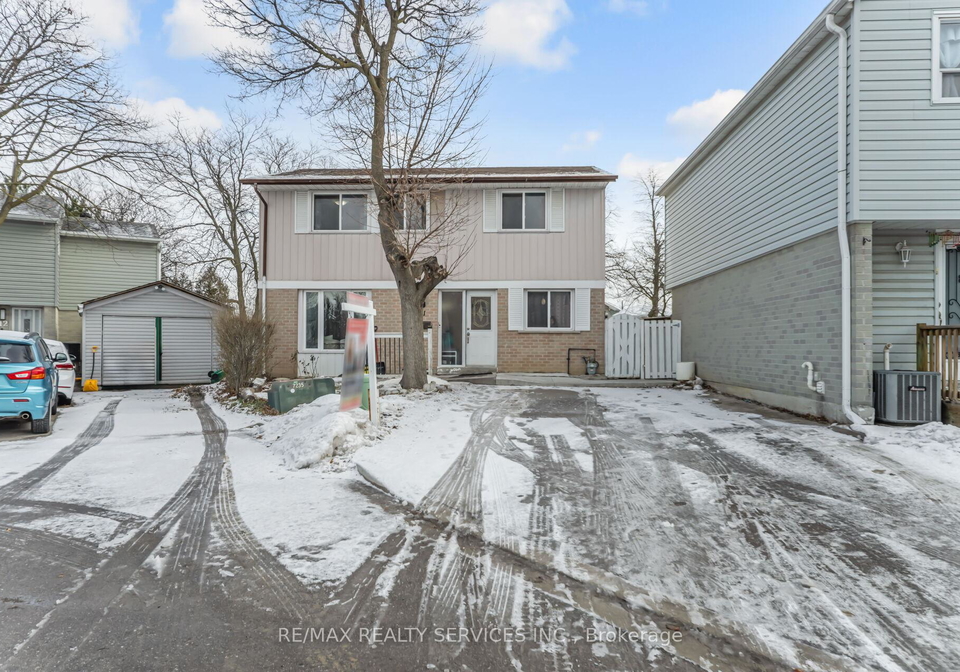 11-juliette-square-brampton-ontario-w13026016