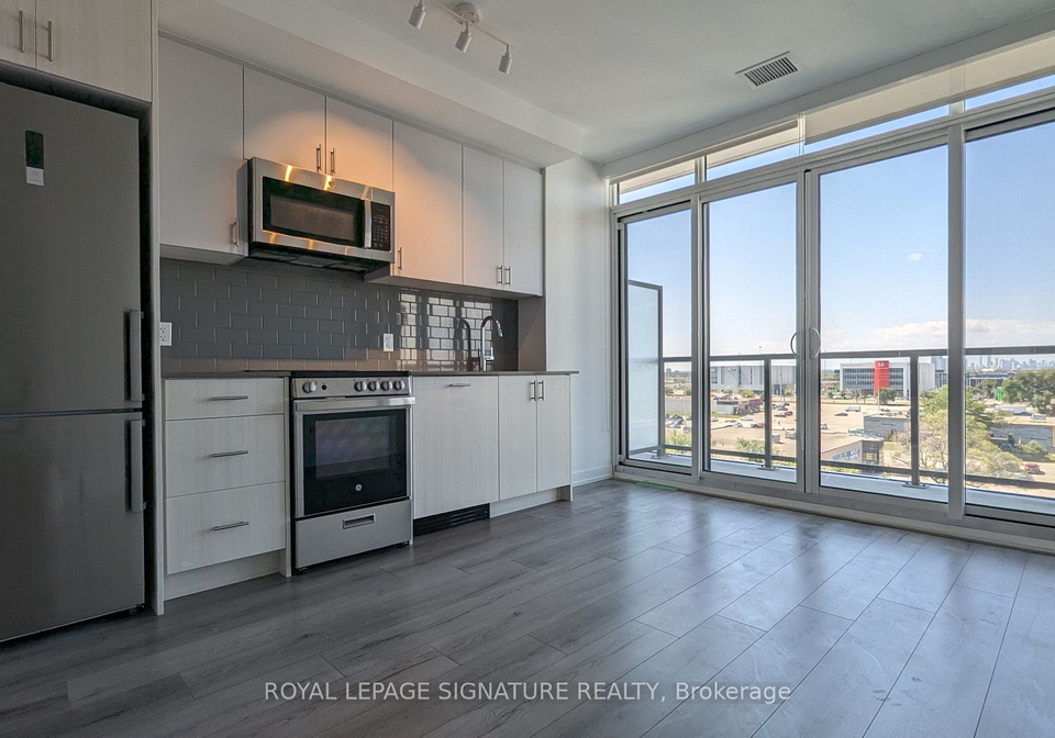 1195-the-queensway-way-etobicoke-ontario-w13026048
