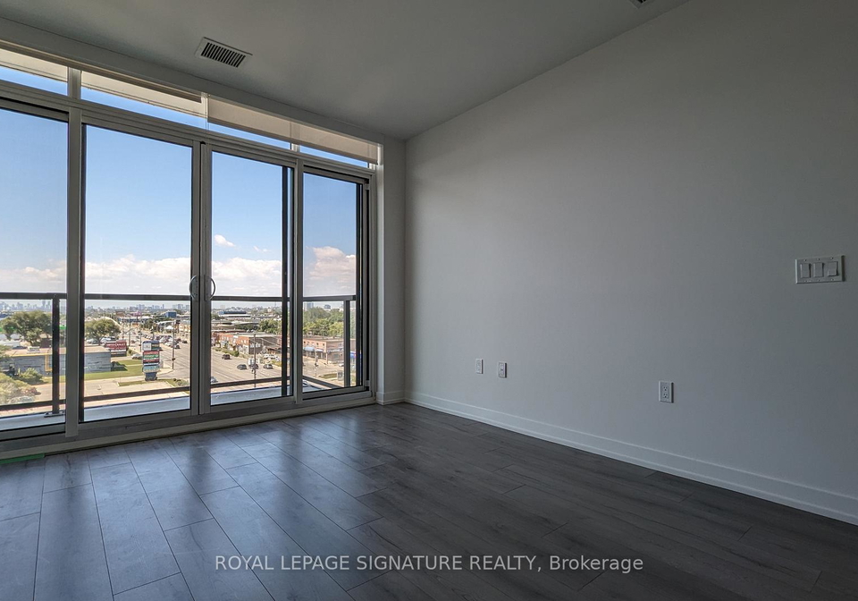 1195-the-queensway-way-etobicoke-ontario-w13026048