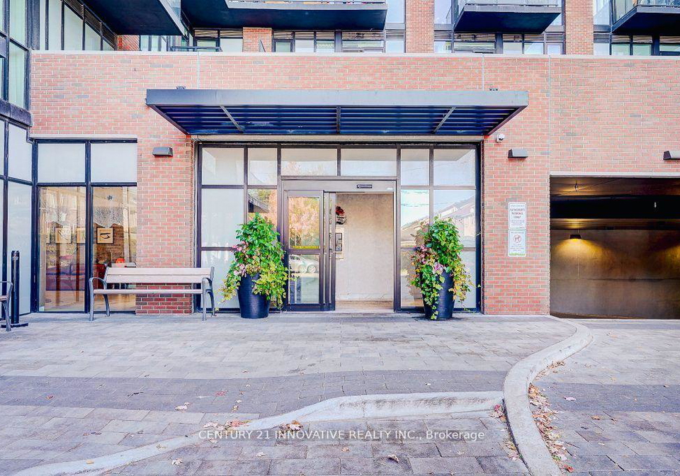 2300-st-clair-avenue-w-toronto-ontario-w13026156