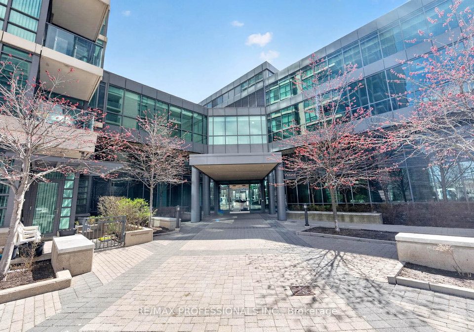 215-sherway-gardens-road-etobicoke-ontario-w13026172