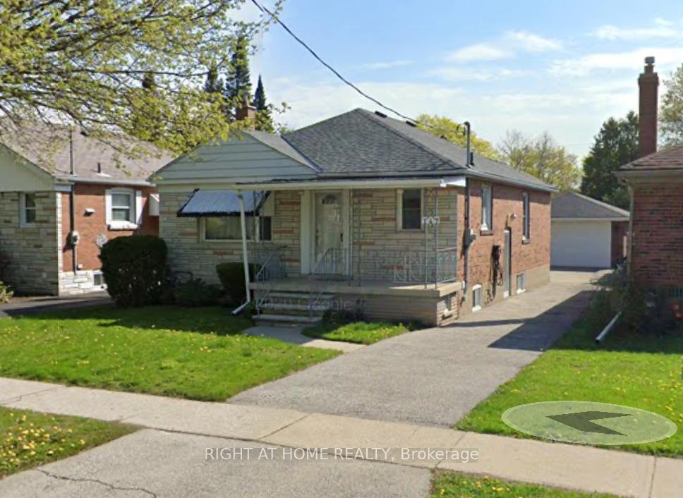 147-north-carson-street-etobicoke-ontario-w13026258