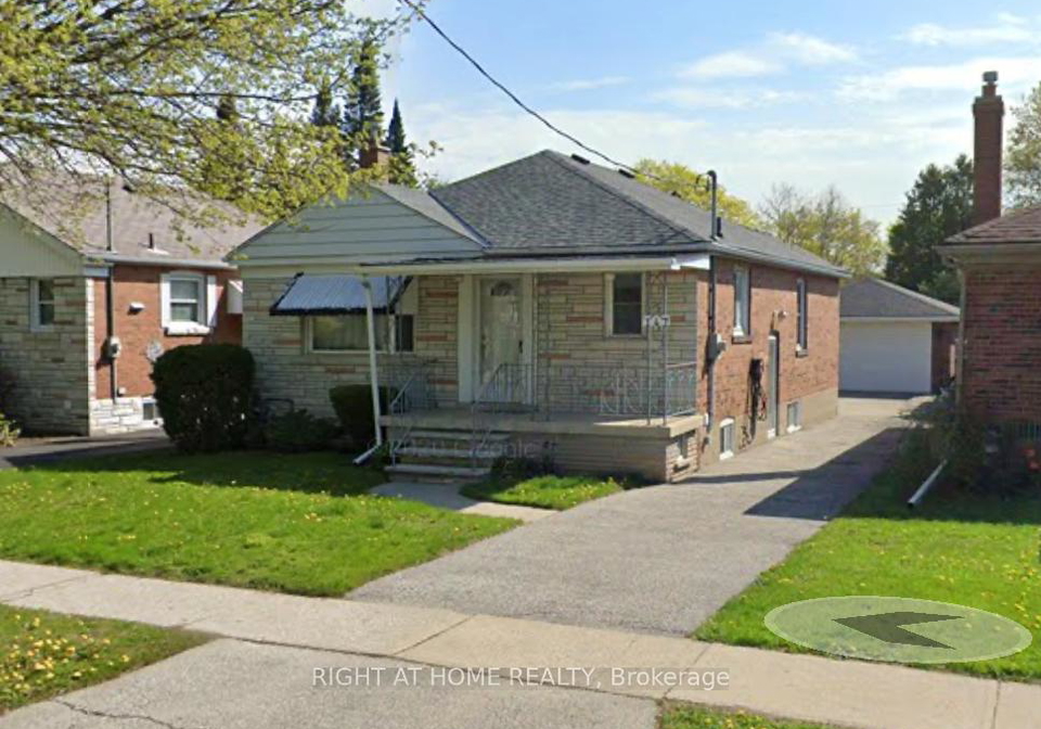 147-north-carson-street-etobicoke-ontario-w13026258