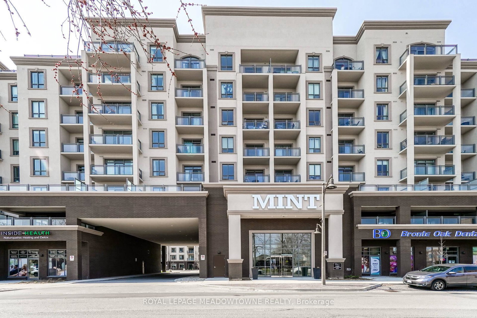 2486-old-bronte-road-oakville-ontario-w13026308