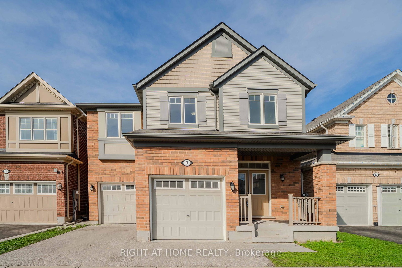 3-leadenhall-road-brampton-ontario-w13026340