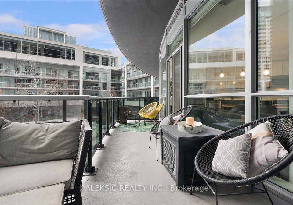 80-marine-parade-drive-etobicoke-ontario-w13026354