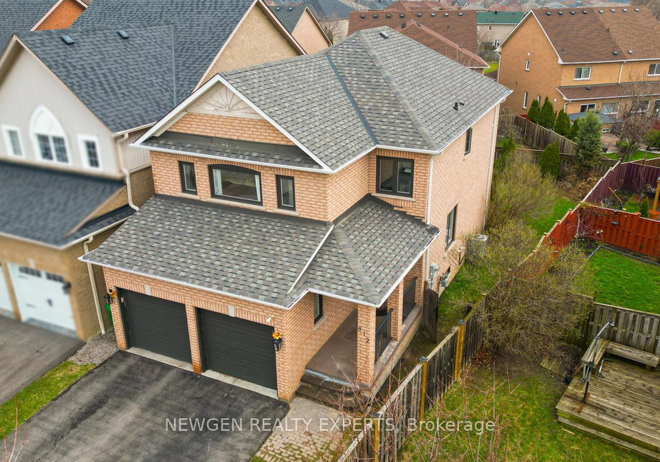 812-knotty-pine-grove-mississauga-ontario-w13026408