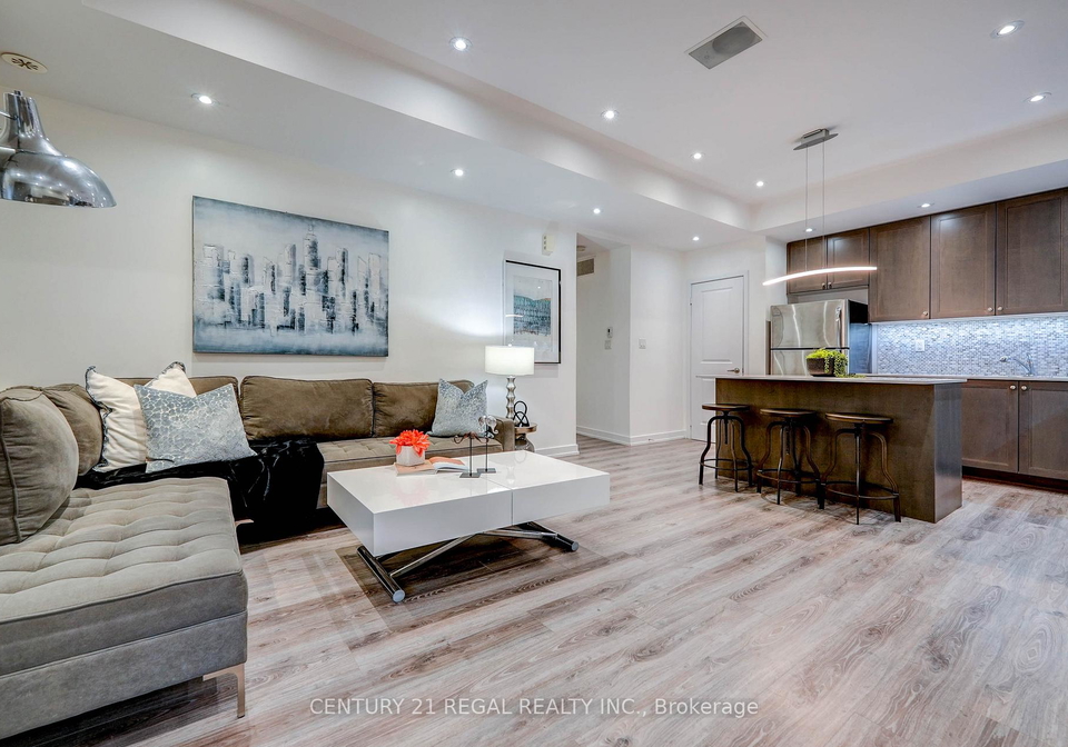 867-wilson-avenue-york-ontario-w13026448