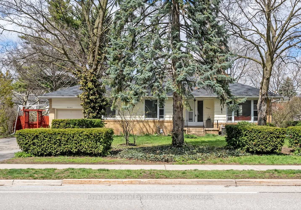 2043-devon-road-oakville-ontario-w13026482